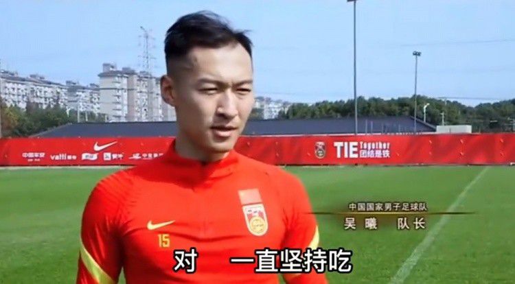 边做边揉我小豆豆要尿了