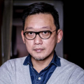 在线亚洲欧美日韩