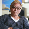 亚洲精品在线播放