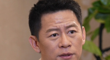 午夜成年视频